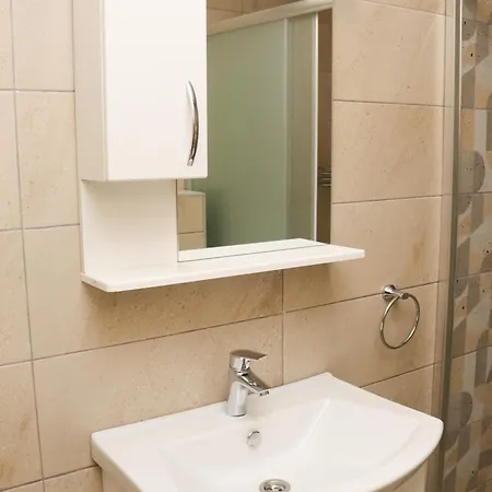 Apartamento Groodvy House 14 *