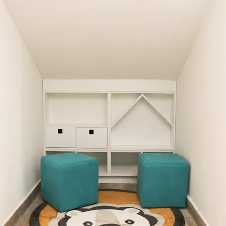 Apartamento Groodvy House 14 *